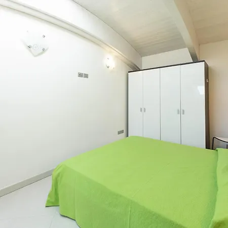 Apartment Samoa Llido Degli Estensi